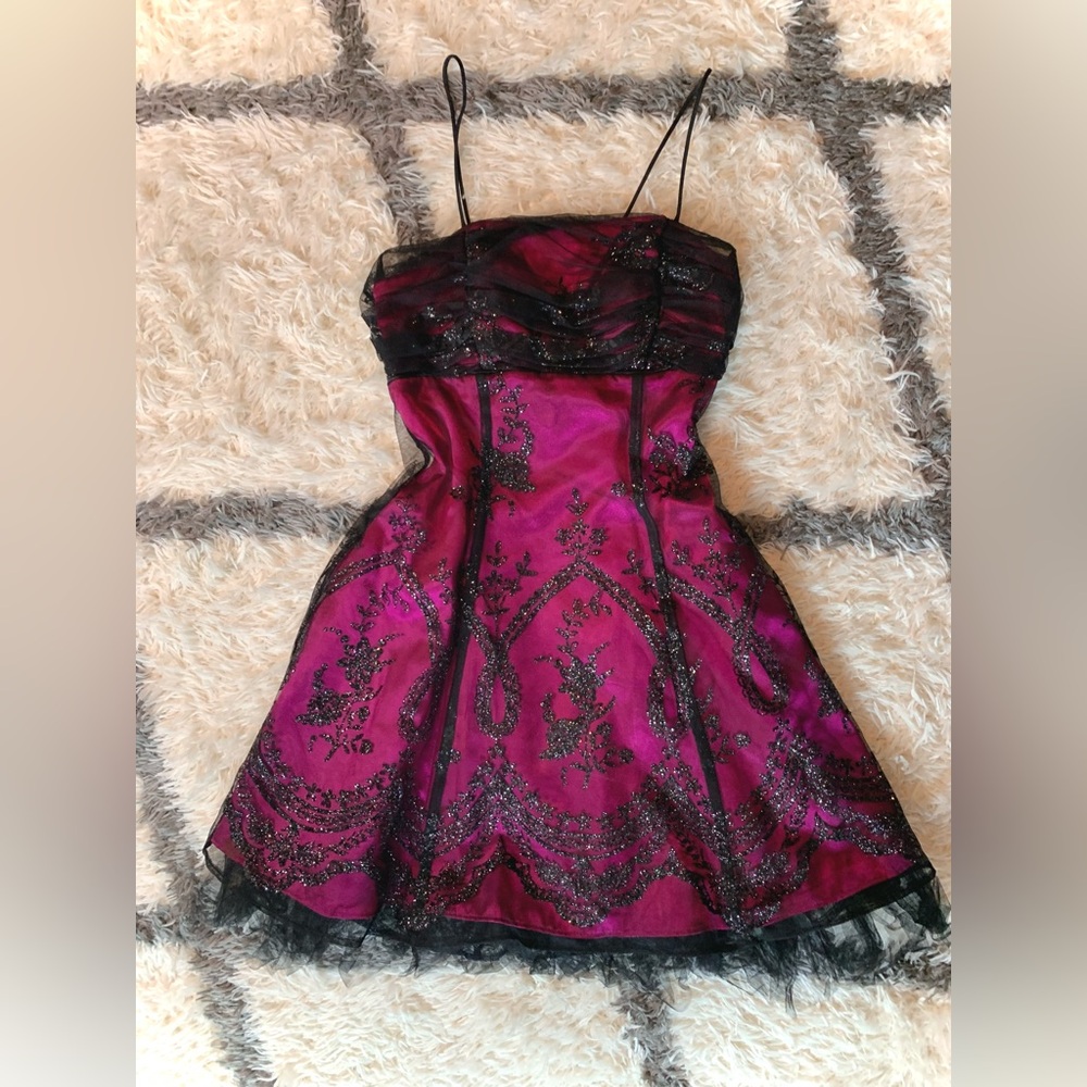 Viral Morgan & Co. Vibrant Pink and Black mini Dress